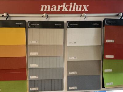 Direction notre showroom, cette fois-ci pour vous présenter les stores intérieurs Luxaflex et stores extérieurs Markilux.