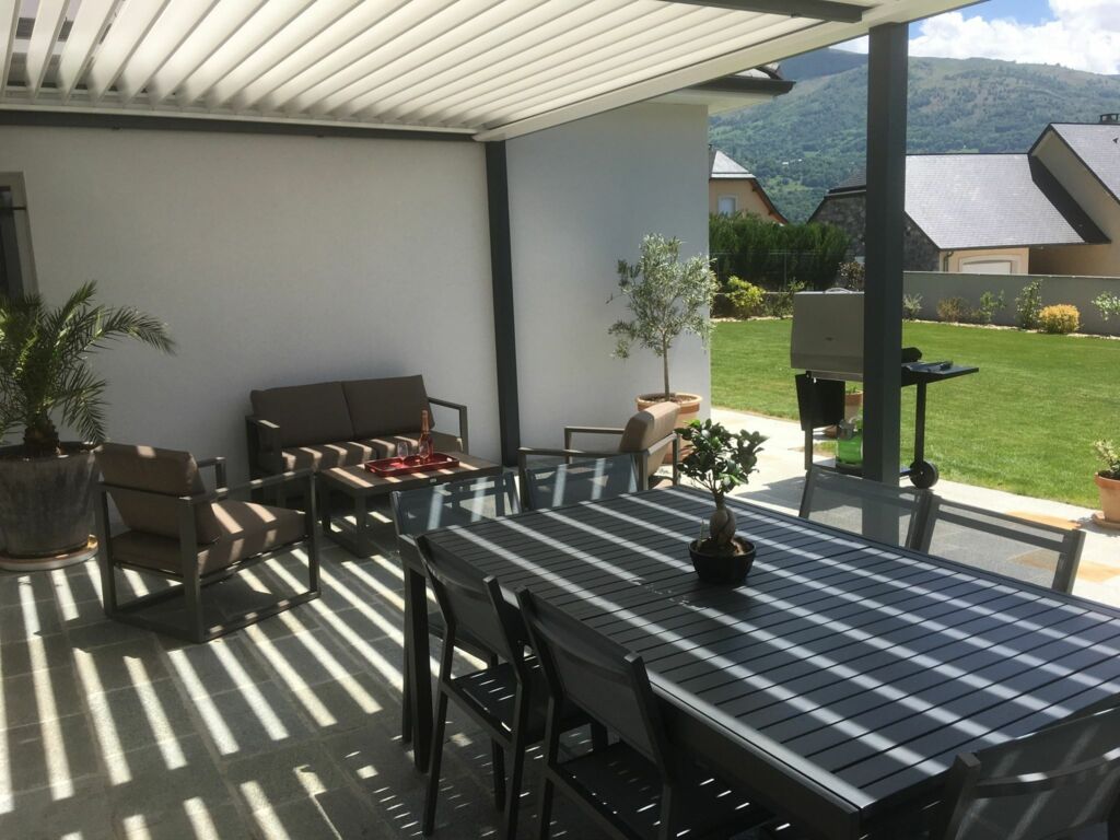 Pergola terrasse maison Auch