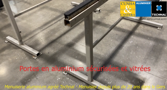 porte en aluminium sécurisée vitrée auch gers